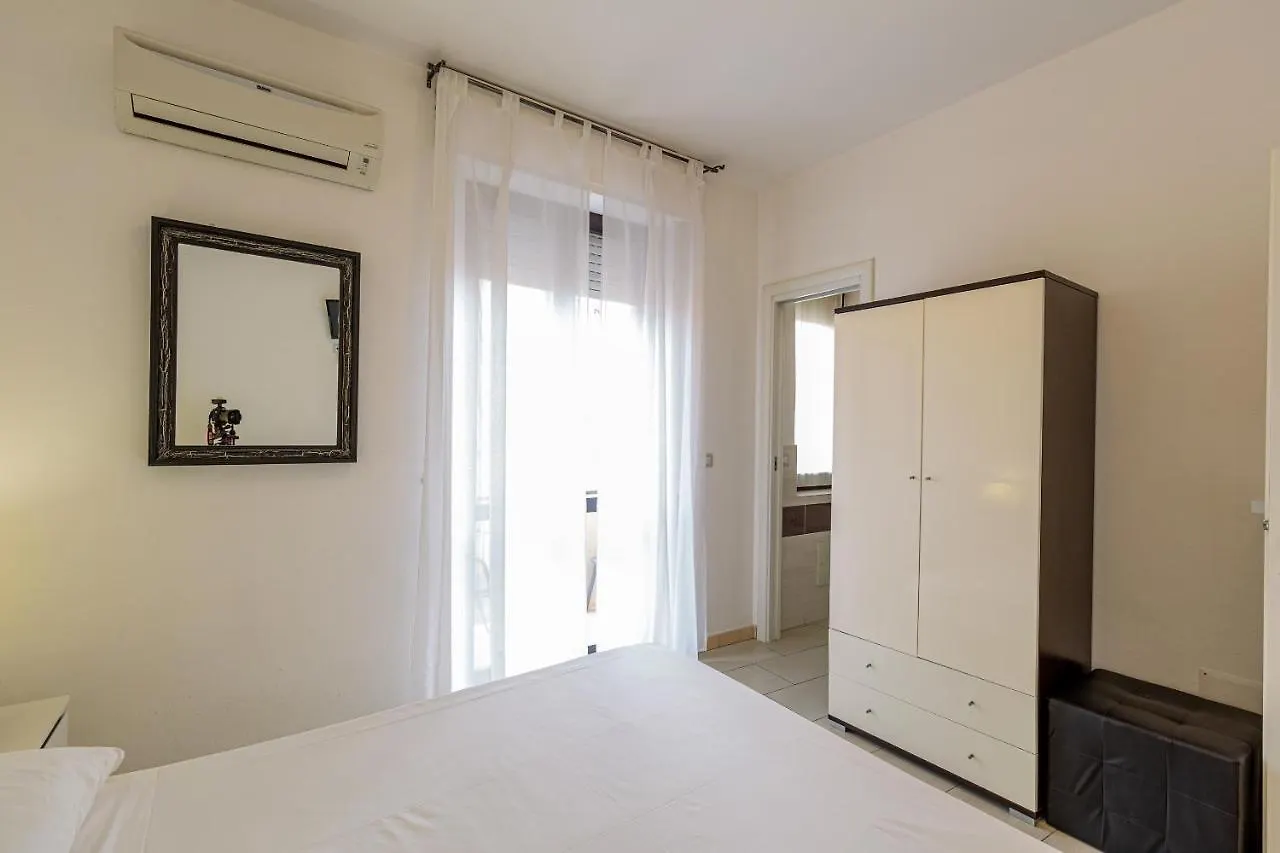 Sweet Dreams Guest House Alguer Bed and breakfast